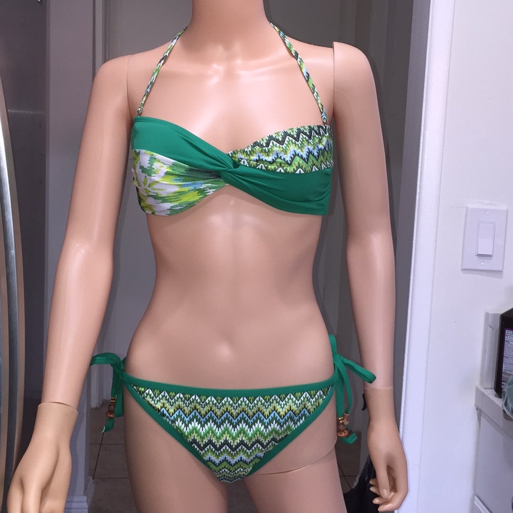 NWOT Lucky Brand  🍀 2 piece bikini 👙please share